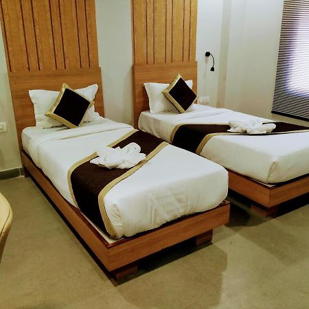 Vips Hotel Olive Sziliguri Kültér fotó