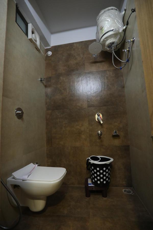 Vips Hotel Olive Sziliguri Kültér fotó